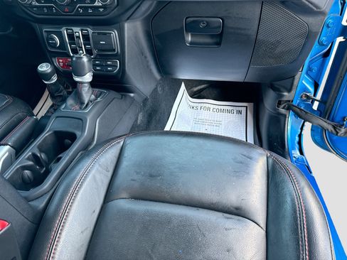 Used 2020 Jeep Gladiator Rubicon image 17