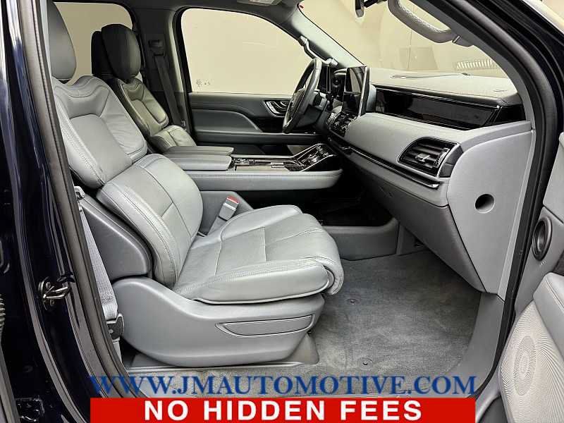 Used 2021 Lincoln Navigator Reserve w/ Luxury Package AWD/4WD image 24
