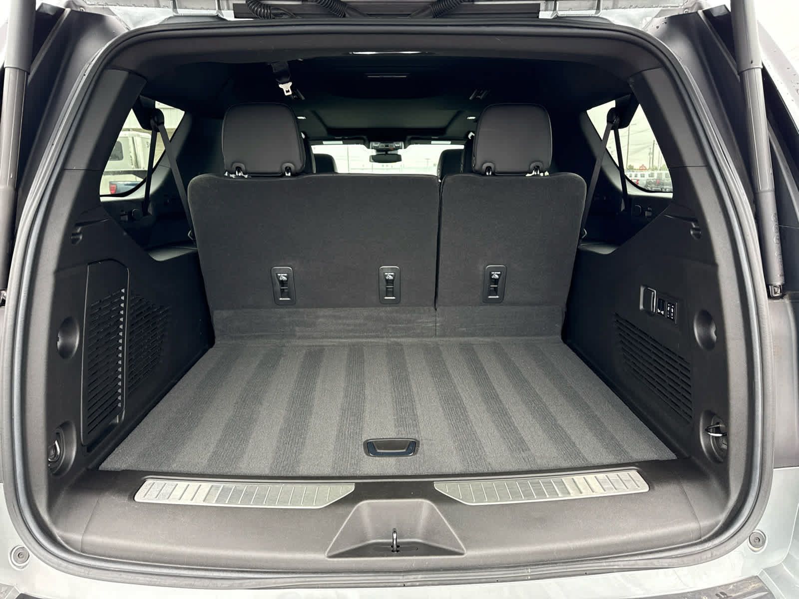 Certified 2023 GMC Yukon XL Denali AWD/4WD image 26