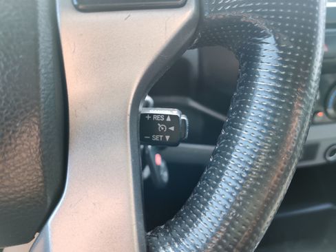 Used 2013 Toyota Tacoma PreRunner w/ Convenience Pkg RWD image 22