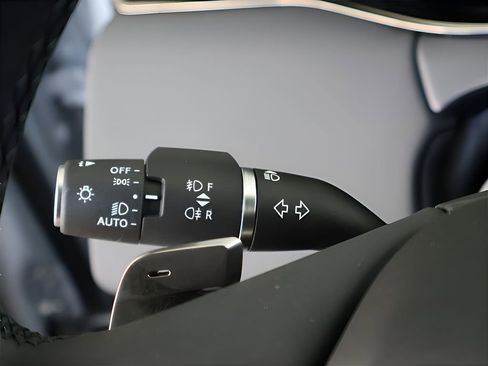 Used 2026 Land Rover Range Rover Evoque Dynamic SE AWD/4WD image 66