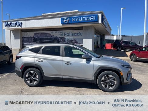 Certified 2025 Hyundai Tucson SEL image 12