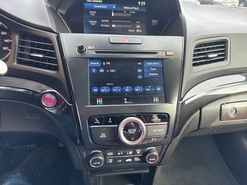 Used 2022 Acura ILX image 25