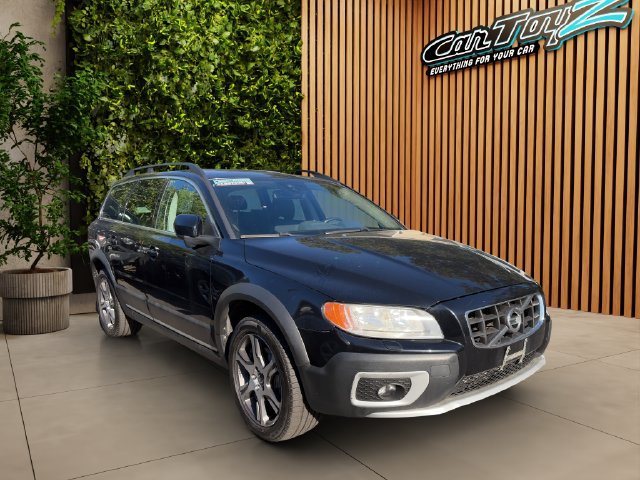 Used 2013 Volvo XC70 T6 AWD/4WD image 1