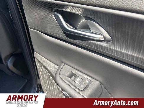 New 2025 Jeep Grand Cherokee L Laredo w/ Luxury Tech Group I image 29