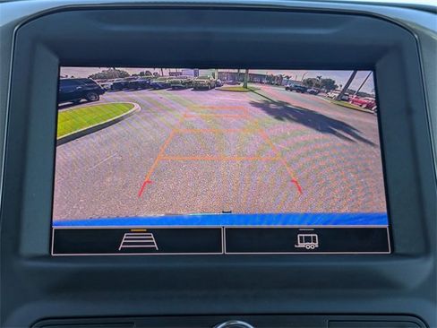 Used 2024 Chevrolet Silverado 1500 Custom image 23