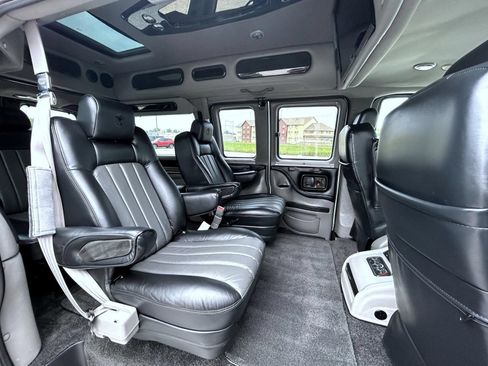 Certified 2013 Chevrolet Express 1500 RWD image 17