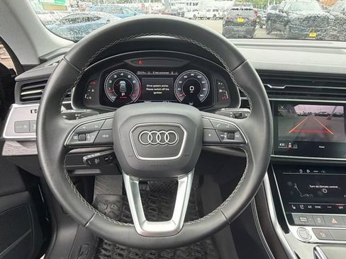 Used 2023 Audi Q8 Premium Plus w/ Premium Plus Package AWD/4WD image 21