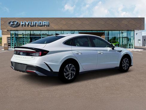 New 2026 Hyundai Sonata Blue image 8