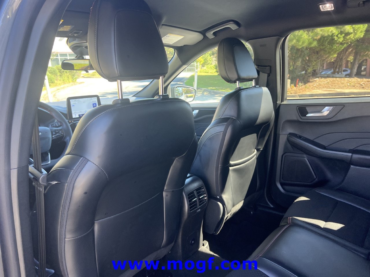 Used 2025 Ford Escape ST-Line FWD image 20