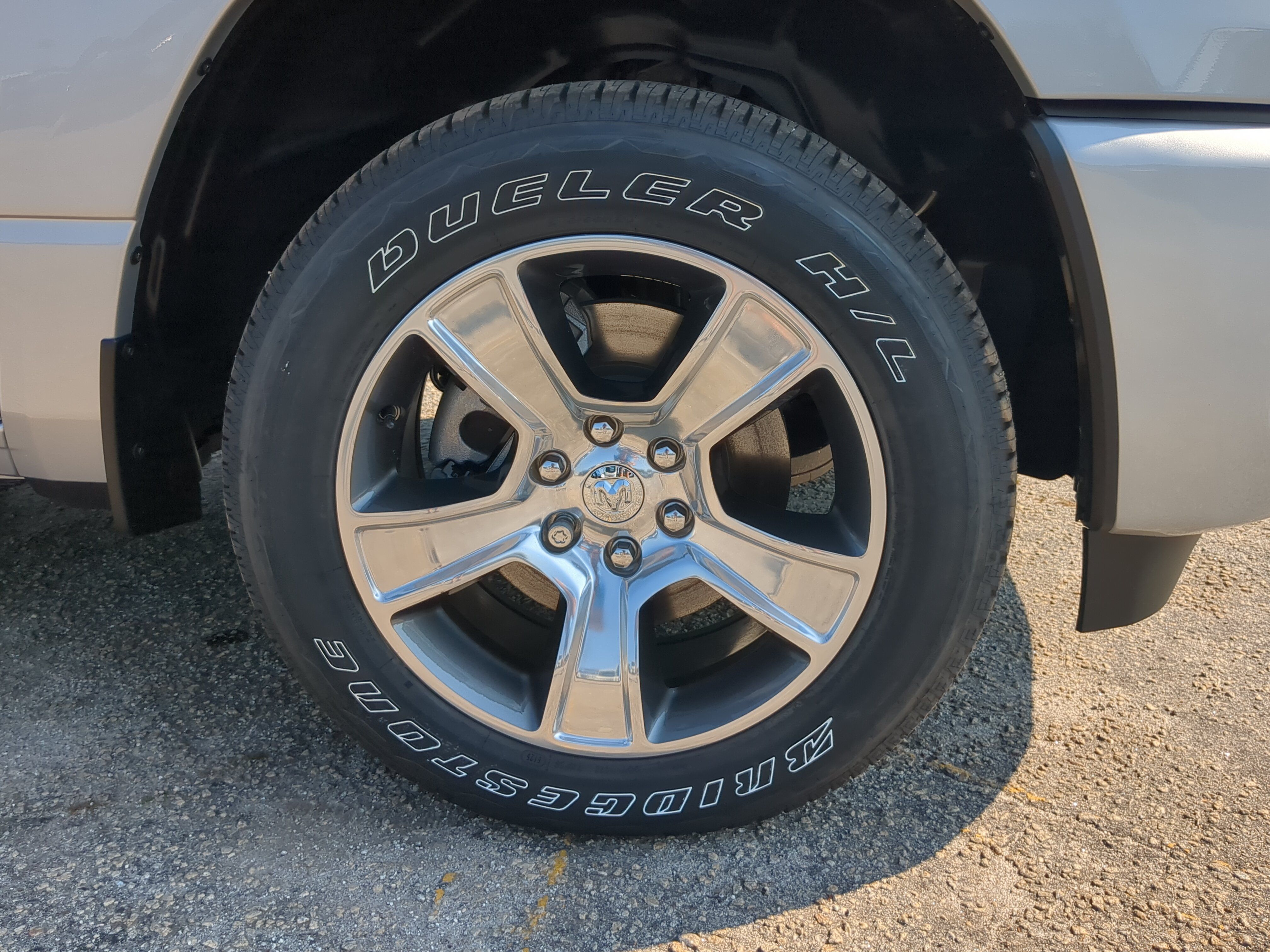 New 2026 RAM 1500 Express AWD/4WD image 10