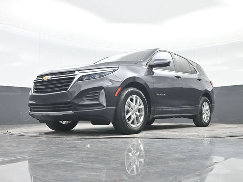 Used 2022 Chevrolet Equinox LT FWD image 25