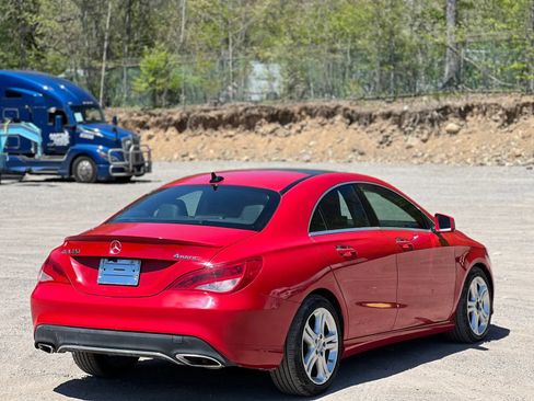 Used 2018 Mercedes-Benz CLA 250 4MATIC image 6