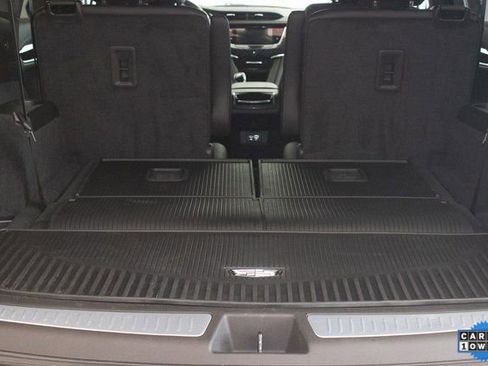 Used 2024 Cadillac XT6 Premium Luxury image 14