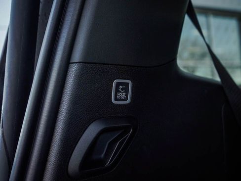 New 2026 Jeep Grand Wagoneer Limited image 9