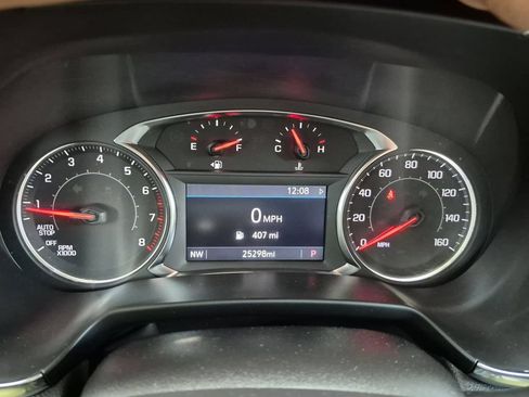 Used 2025 Chevrolet Blazer LT AWD/4WD image 16