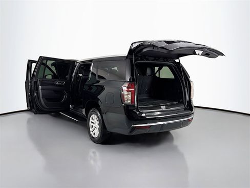 Used 2024 Chevrolet Suburban LS w/ Driver Alert Package image 26