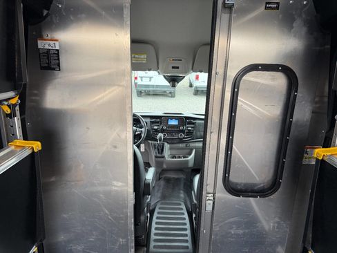 Used 2023 Ford Transit 250 148 High Roof Extended w/ Load Area Protection Package RWD image 25