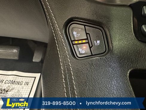 Used 2018 GMC Yukon SLT AWD/4WD image 14