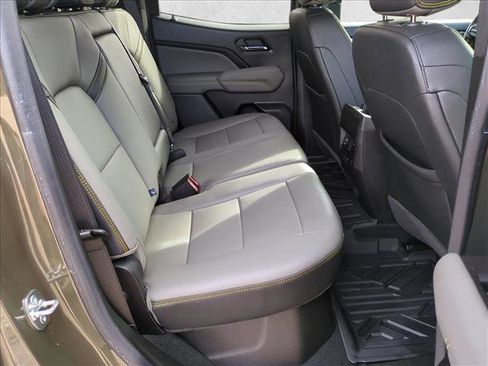 Used 2025 Chevrolet Colorado ZR2 w/ Technology Package image 20