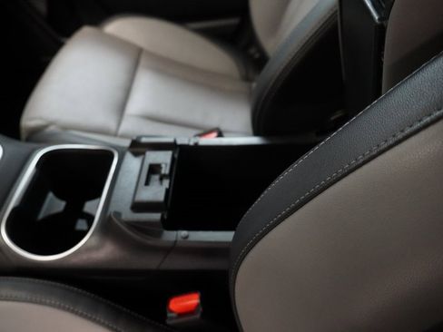 Used 2021 Subaru Outback Limited image 25