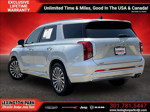 Used 2024 Hyundai Palisade Calligraphy AWD/4WD image 4