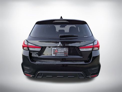 Used 2023 Mitsubishi Outlander Sport ES image 5