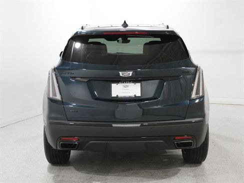 Certified 2026 Cadillac XT5 Sportv w/ LPO, Onyx Lite Package image 22