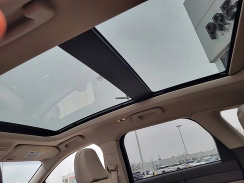 Certified 2023 Lincoln Corsair Reserve w/ Equipment Group 201A image 5