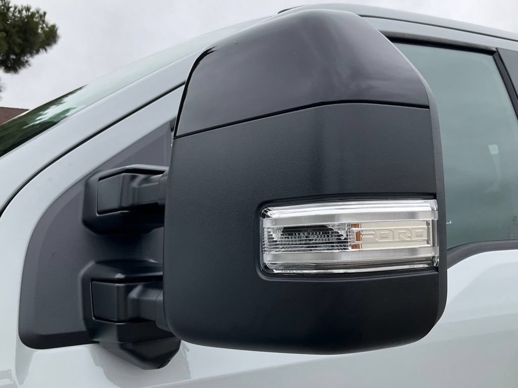New 2026 Ford F250 Platinum AWD/4WD image 14