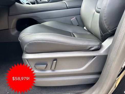 New 2026 Nissan Armada SV image 10