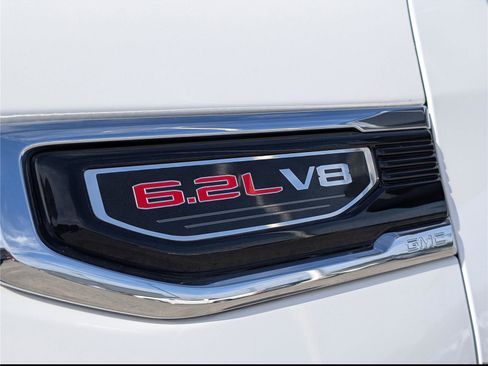 Used 2020 GMC Sierra 1500 SLT w/ SLT Premium Plus Package image 13