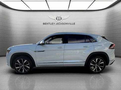 Used 2024 Volkswagen Atlas Cross Sport SEL Premium R-Line image 11