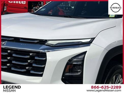 Used 2025 Chevrolet Equinox LT image 9