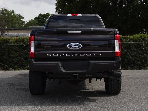 Used 2019 Ford F250 Lariat AWD/4WD image 9
