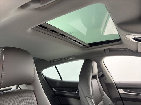 Used 2015 Porsche Panamera 4S image 31