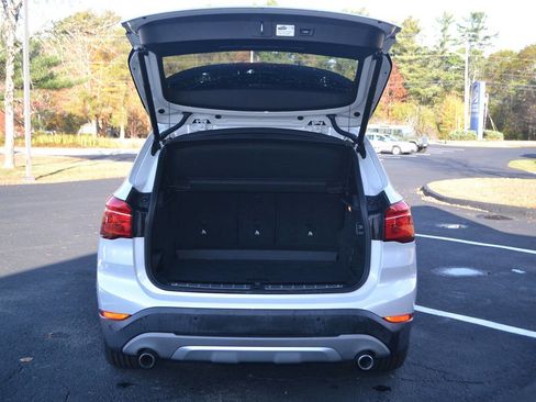 Used 2017 BMW X1 xDrive28i image 10