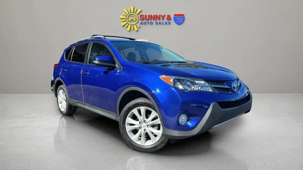 Used 2015 Toyota RAV4 Limited AWD/4WD image 1