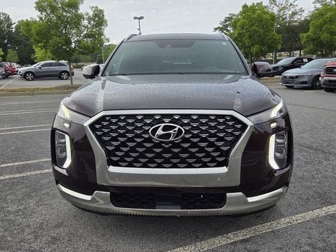 Used 2022 Hyundai Palisade Calligraphy w/ Cargo Package FWD image 2