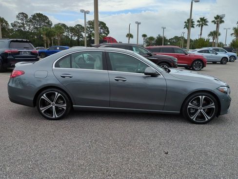 Used 2025 Mercedes-Benz C 300 Sedan image 3
