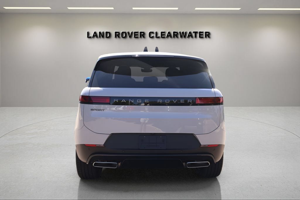 New 2026 Land Rover Range Rover Sport SE AWD/4WD image 4