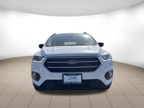 Used 2019 Ford Escape Titanium AWD/4WD image 2