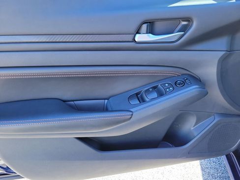 Used 2022 Nissan Altima 2.5 SR image 17