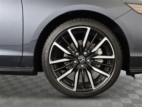 New 2025 Honda Accord Touring image 9