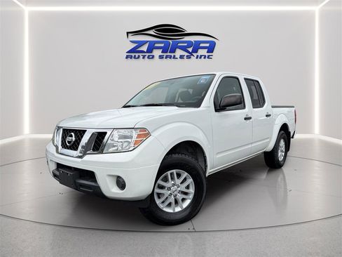 Used 2019 Nissan Frontier SV AWD/4WD image 1
