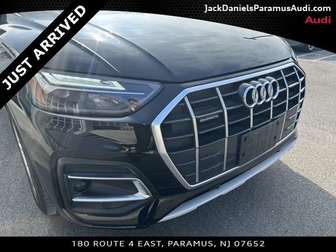 Used 2023 Audi Q5 2.0T Premium w/ Convenience Package image 8