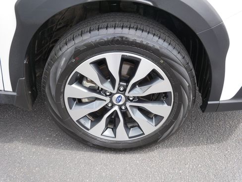 Used 2023 Subaru Outback Limited AWD/4WD image 15