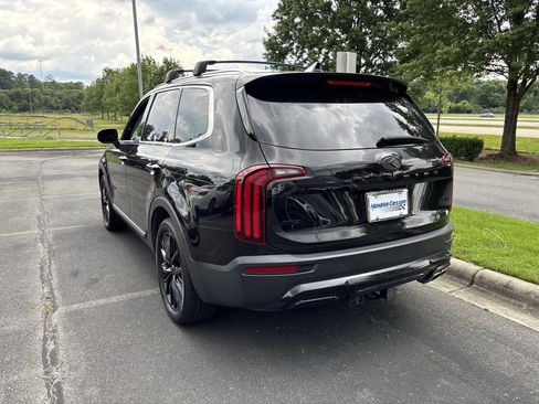 Used 2021 Kia Telluride SX w/ SX Prestige Package AWD/4WD image 19