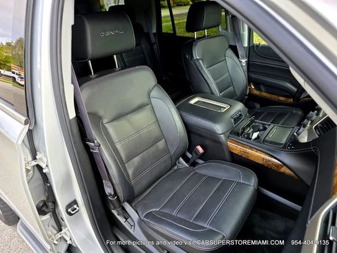 Used 2015 GMC Yukon Denali w/ Open Road Package image 11