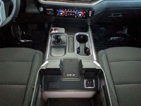 Used 2025 GMC Sierra 1500 Elevation w/ Preferred Package image 22